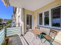 Wohnimmobilie Kauf Etagenwohnung Diese großzügige 3-Zimmer-Wohnung befindet sich im 1. Obergeschoss eines sehr gepflegten Mehrfamilienhauses. Durch die beiden Badezimmer - ein Duschbad und ein Vollbad