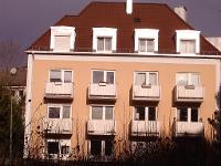 Wohnimmobilie Kauf Etagenwohnung Große 4-Zimmer Wohnung beim Partnachplatz